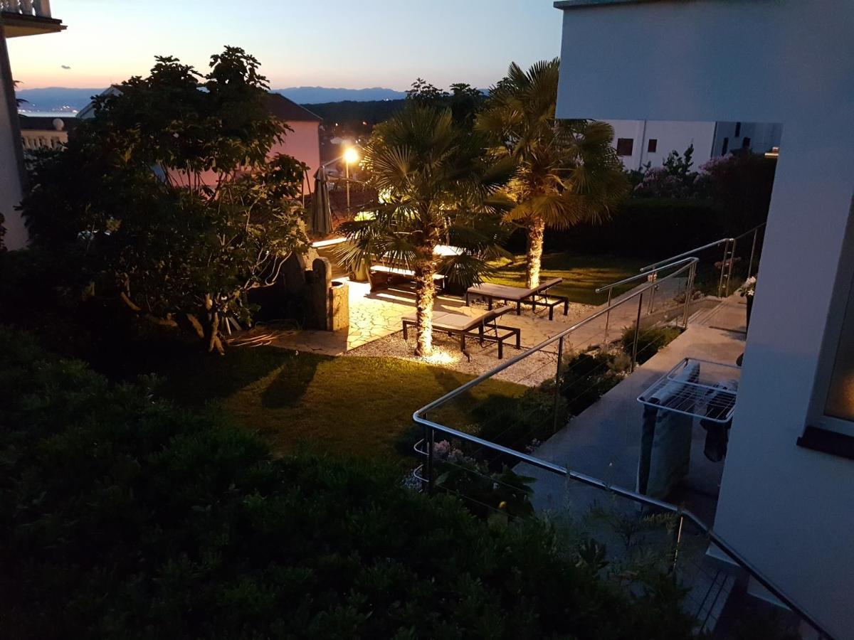 Villa Jeka, Malinska, Krk Exterior photo